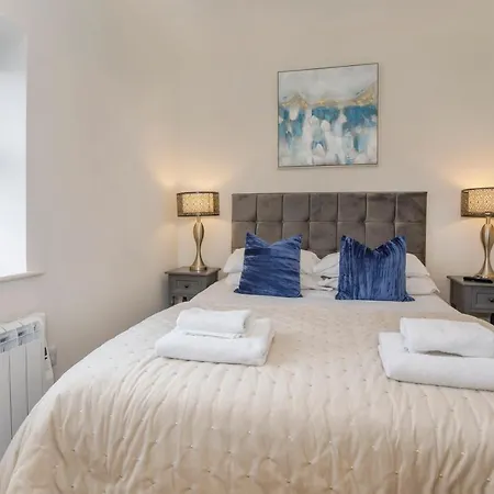Luxury Bishopthorpe Road 2 Sleeps 6 York